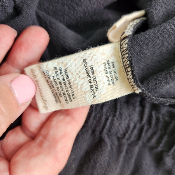 5 for $50 Soft Surroundings Black Cotton Span Elastic Pull-on Pants wide leg - Picture 4 of 8